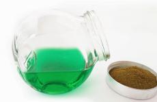 使用绿色化学溶剂的缺点是什么？